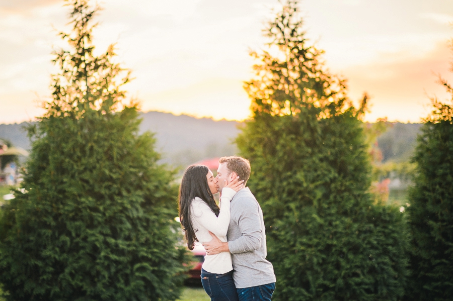 Chad & Sabrina | Warrenton, Virginia Engagement Photographer