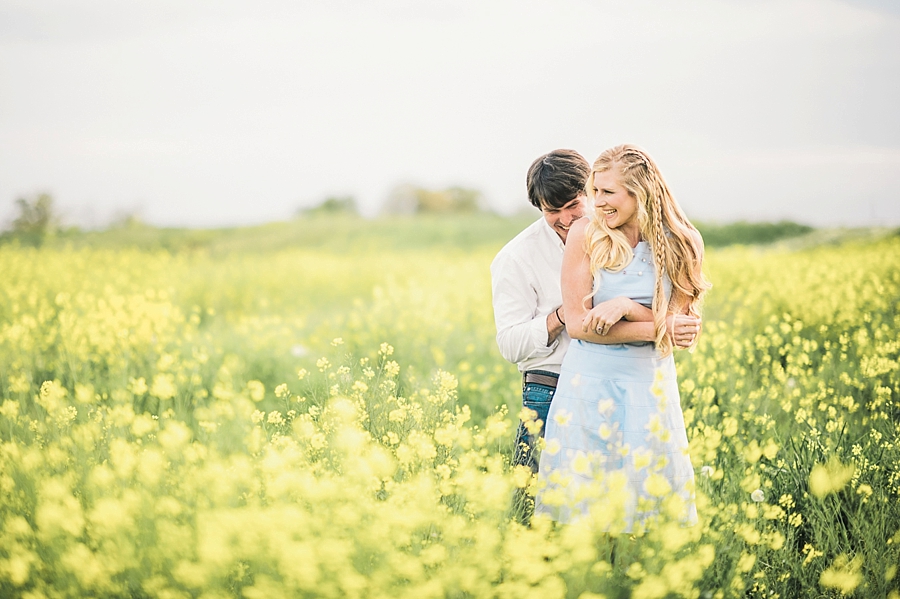 Engagement Session Summer Outfit Inspiration