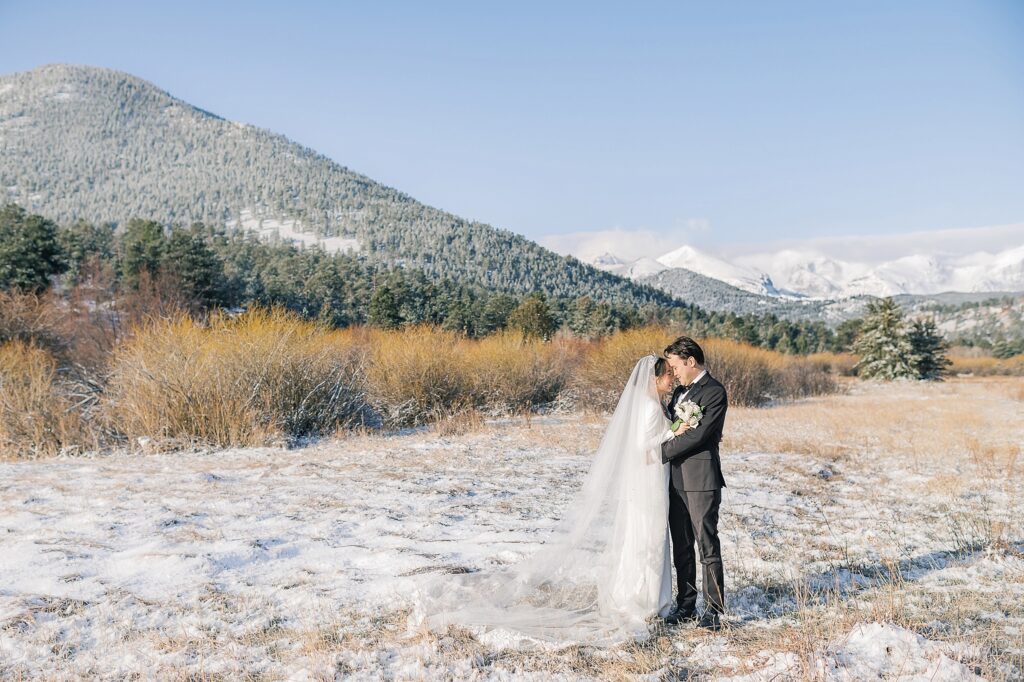 Rocky Mountain National Park Wedding Photos