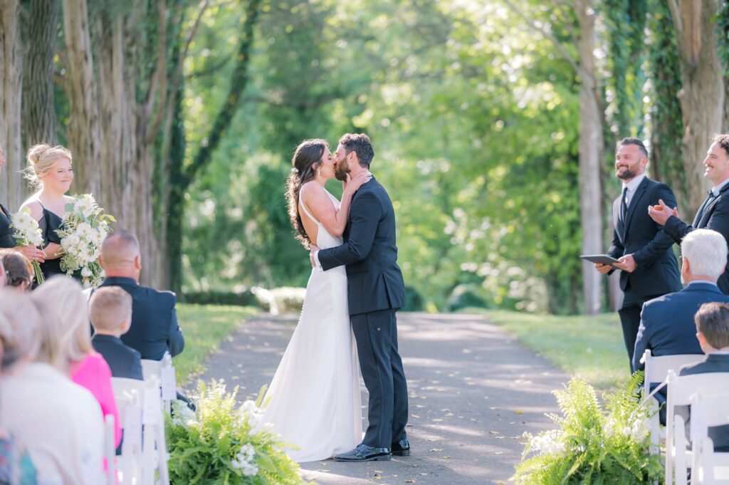 Poplar Springs Manor Warrenton, Virginia Wedding