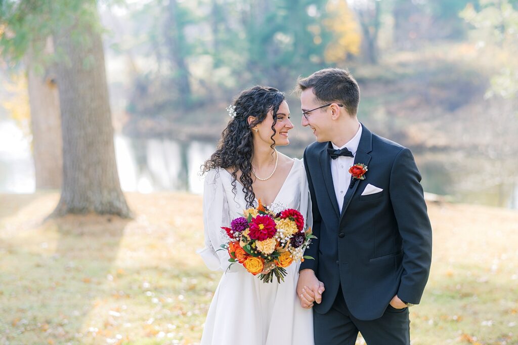 A Fall Colored Airlie Warrenton, Virginia Wedding