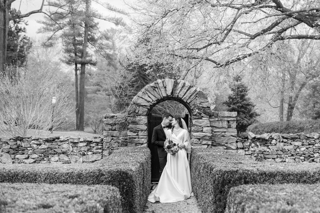 A Fall Colored Airlie Warrenton, Virginia Wedding